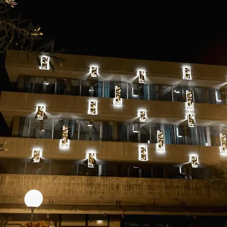 Du Parc 4* 卡托利卡