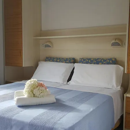 Du Parc 4*
