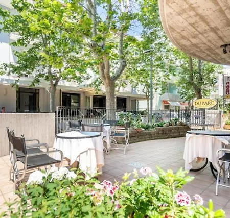 Du Parc Apartahotel 4*