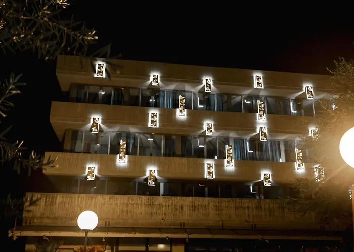 Du Parc 4* 卡托利卡