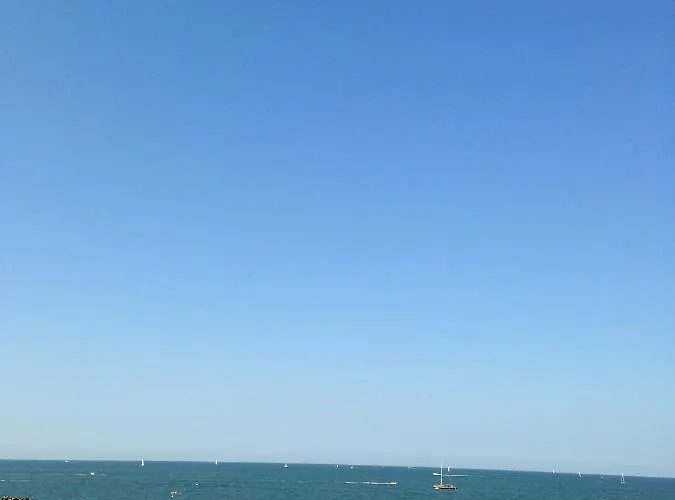 아파트호텔 Du Parc