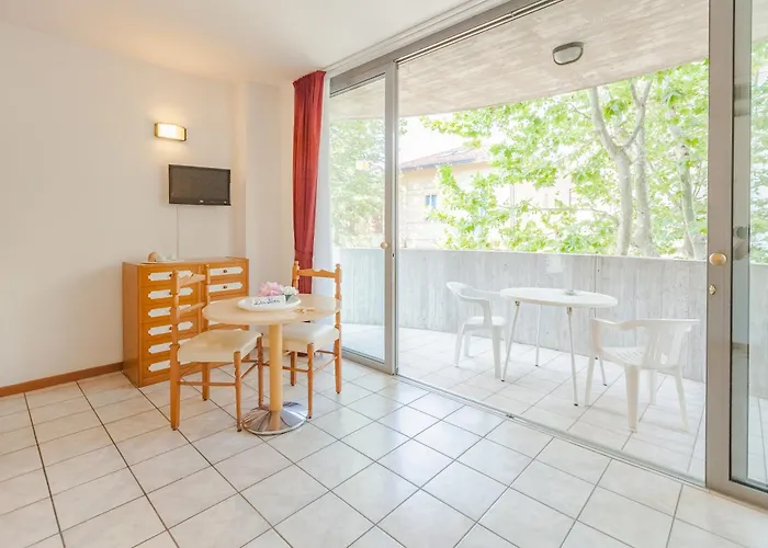 شقة فندقية Du Parc 4*